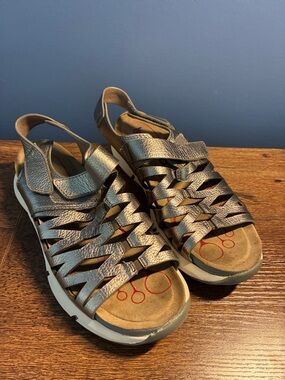 Bionica Metallic Woven Strap Comfort Sandals